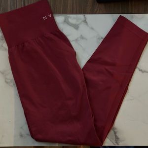 NVGTN Solid Seamless Leggings